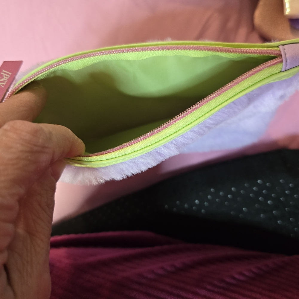 Ipsy makeup/coin purse - Picture 8 of 8